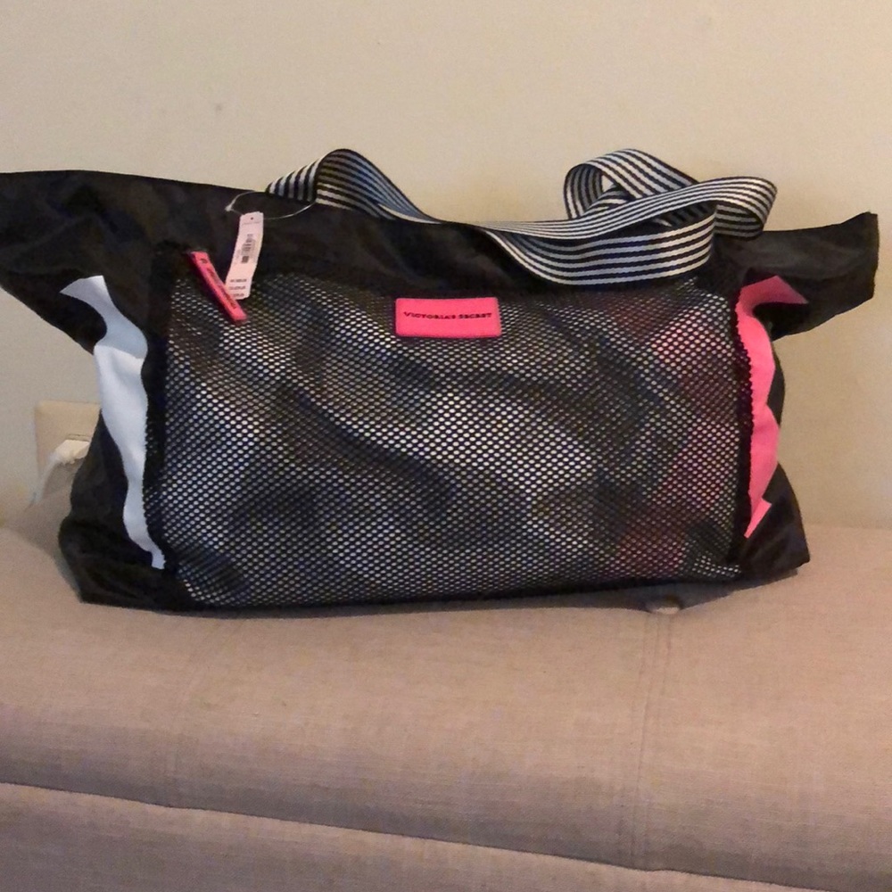 Victoria’s Secret gym bag